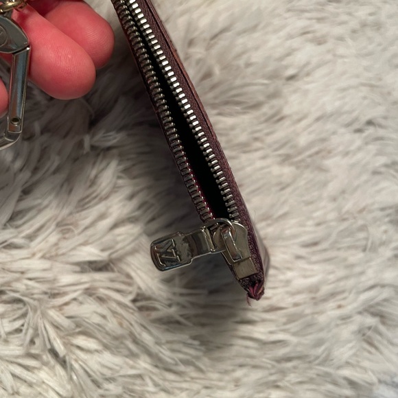 Louis Vuitton Epi Card Key Pochette Cles💜💜💜 - Picture 9 of 13